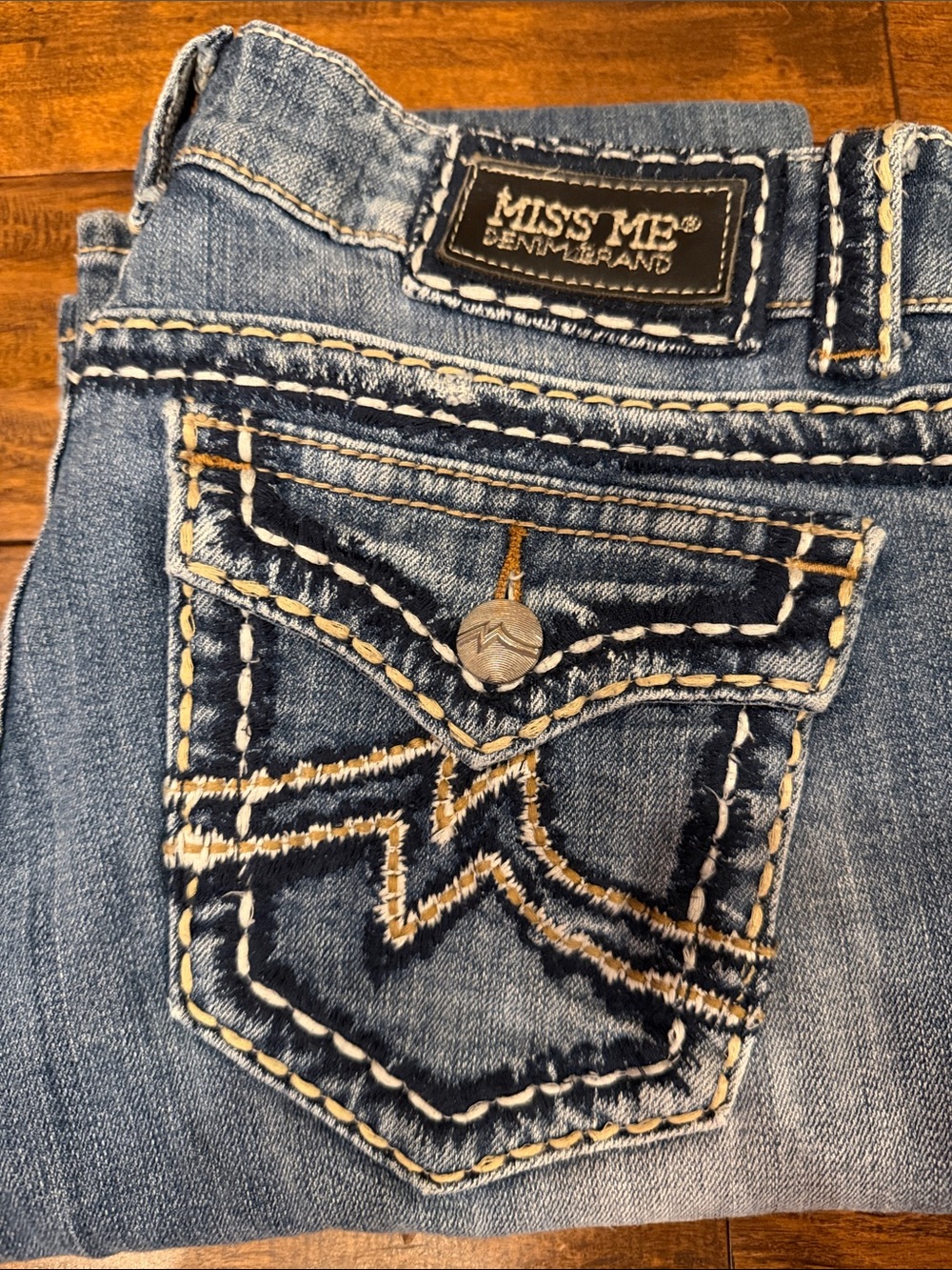 Miss Me Irene Blue Denim Bootcut Jeans with Embroidered Pocket Sz 30 x 34